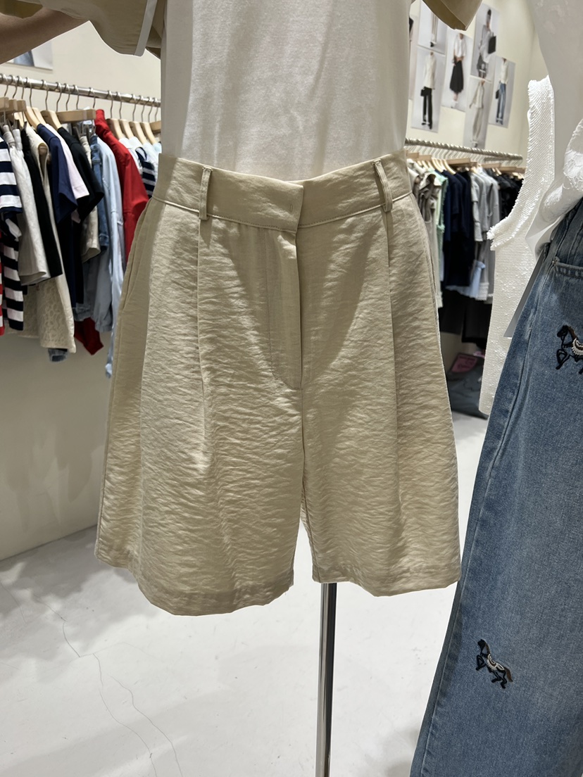 MARIE MARIE韓國代購女裝新款人氣時尚熱賣職業推薦短褲MARIE MARIE短褲圖色1