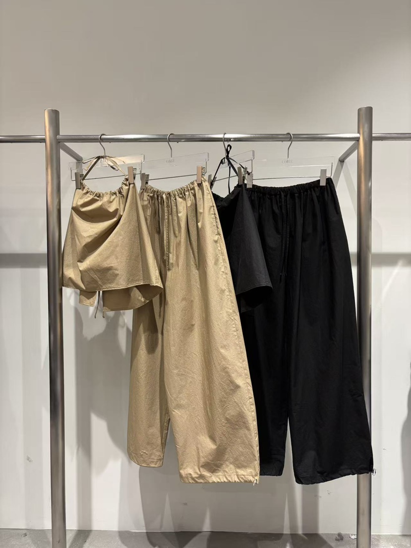 OKIE韓國直郵實拍女士新款推薦熱賣職業人氣26春夏吊帶背心OKIE吊帶/背心