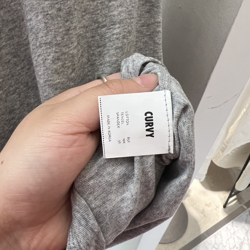 CURVY韓國直郵女士新品休閑時尚26春夏人氣熱賣職業長袖T恤CURVY長袖T恤