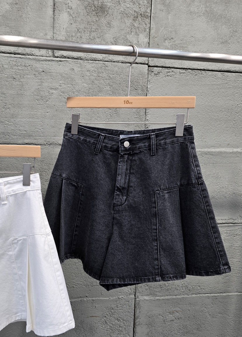 10CC韓國直郵實拍女士新品時尚熱賣推薦人氣職業26春夏短褲10CC短褲