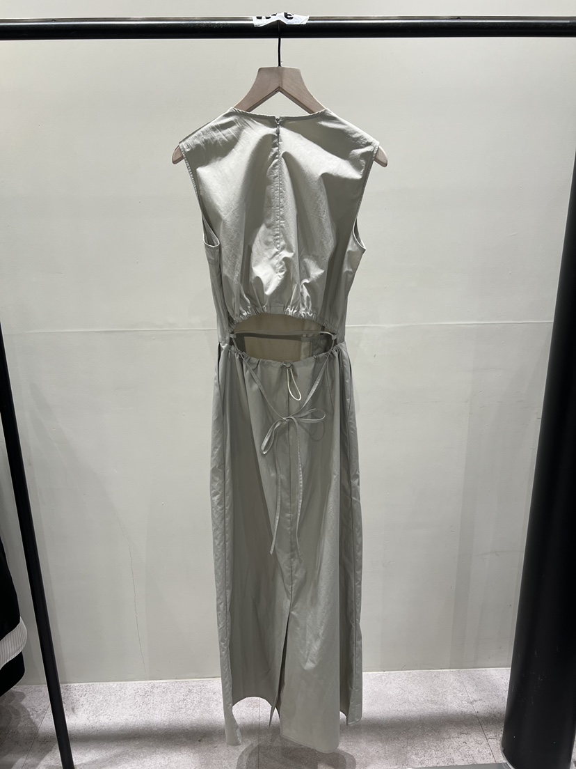 MAC韓國直郵實拍女裝新款時尚26春夏職業熱賣休閑連衣裙開衩THE FORWARD MAC連衣裙