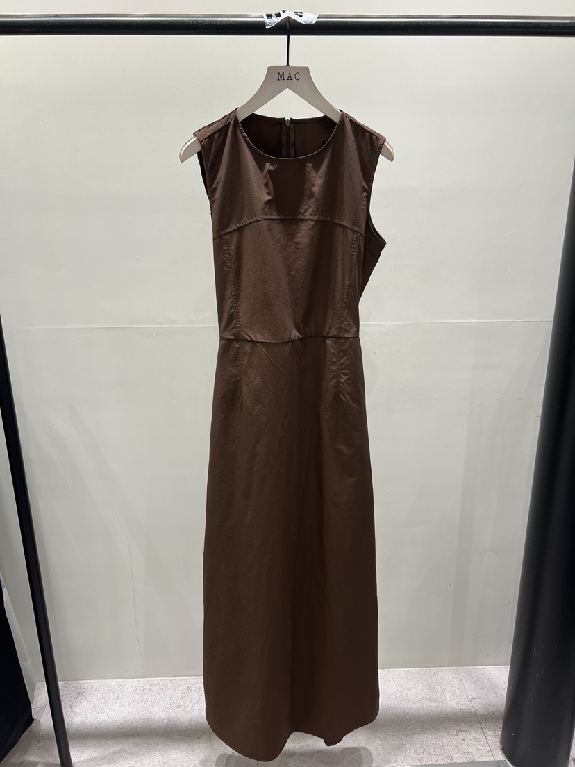 MAC韓國直郵實拍女裝新款時尚26春夏職業熱賣休閑連衣裙開衩THE FORWARD MAC連衣裙圖色2