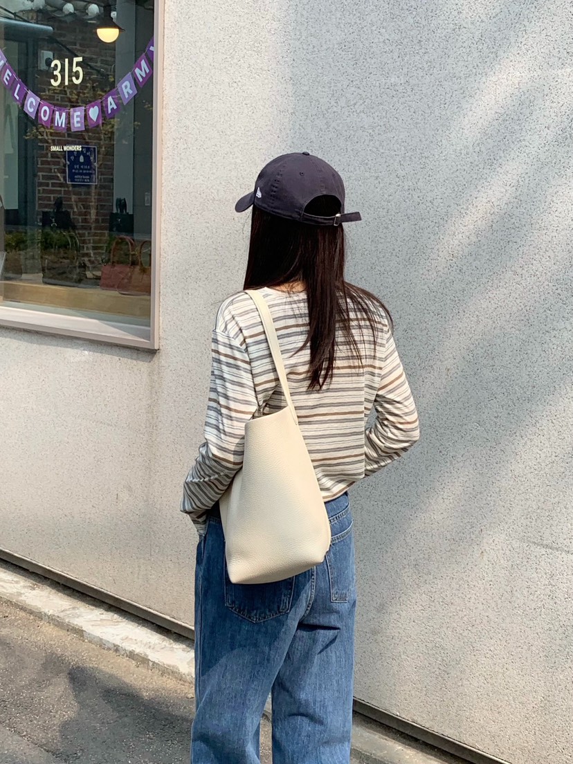 COURGETTE韓國東大門直郵女士新款熱賣推薦職業時尚長袖T恤COURGETTE長袖T恤