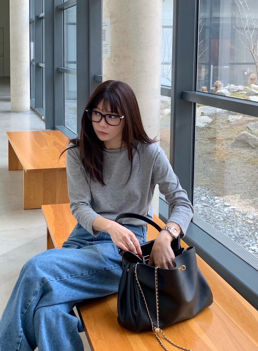 COURGETTE韓國代購女士新款人氣休閑26春夏職業熱賣長袖T恤COURGETTE長袖T恤