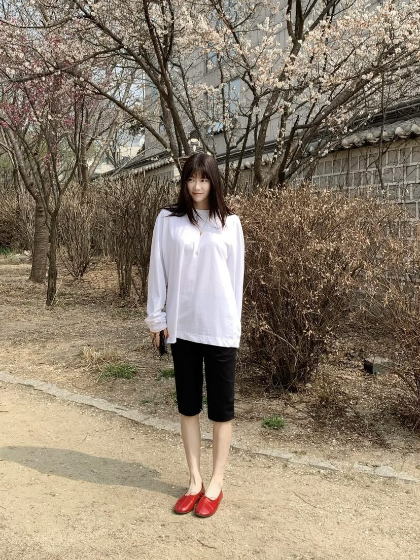 COURGETTE韓國東大門直郵女裝新品推薦熱賣時尚休閑長袖T恤COURGETTE長袖T恤