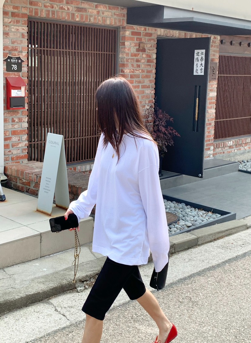 COURGETTE韓國東大門直郵女裝新品推薦熱賣時尚休閑長袖T恤COURGETTE長袖T恤