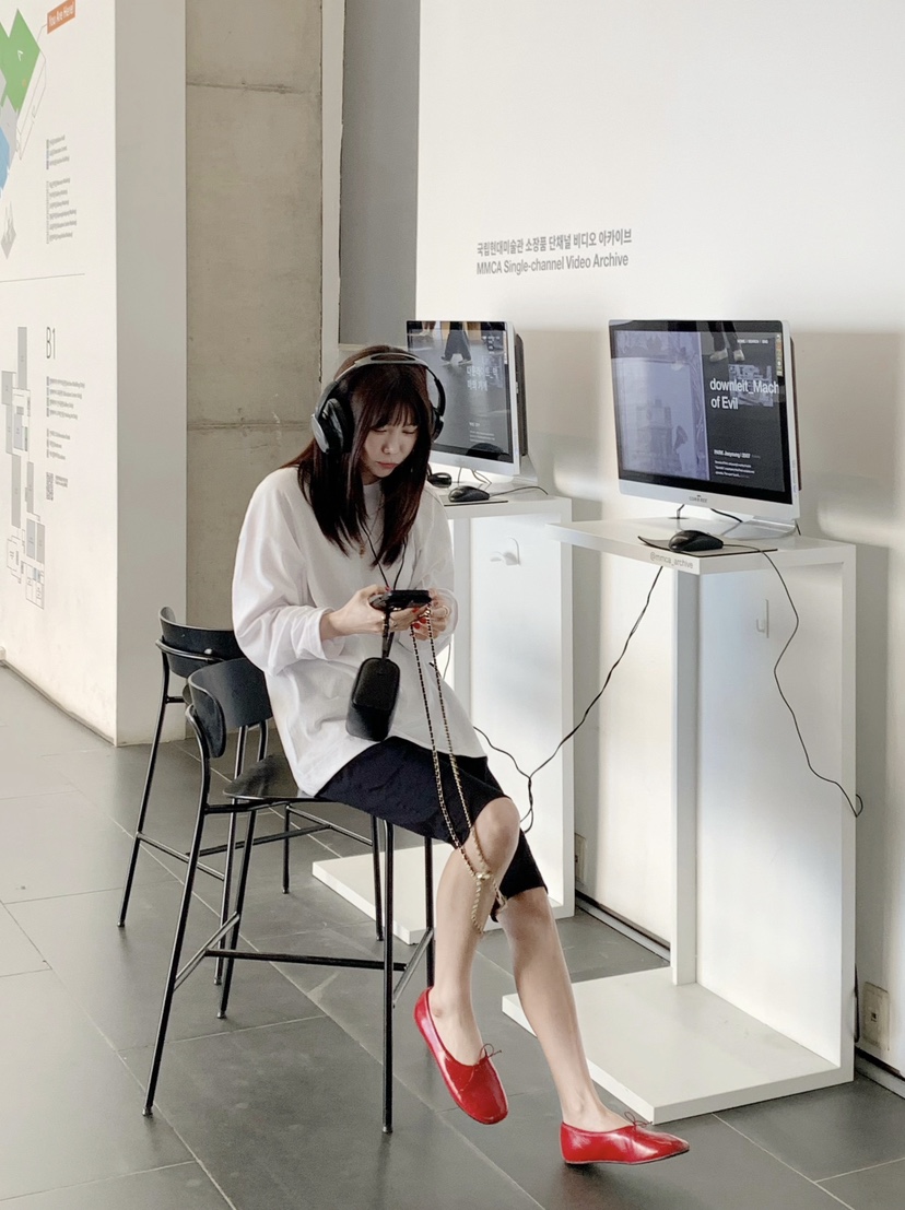 COURGETTE韓國東大門直郵女裝新品推薦熱賣時尚休閑長袖T恤COURGETTE長袖T恤