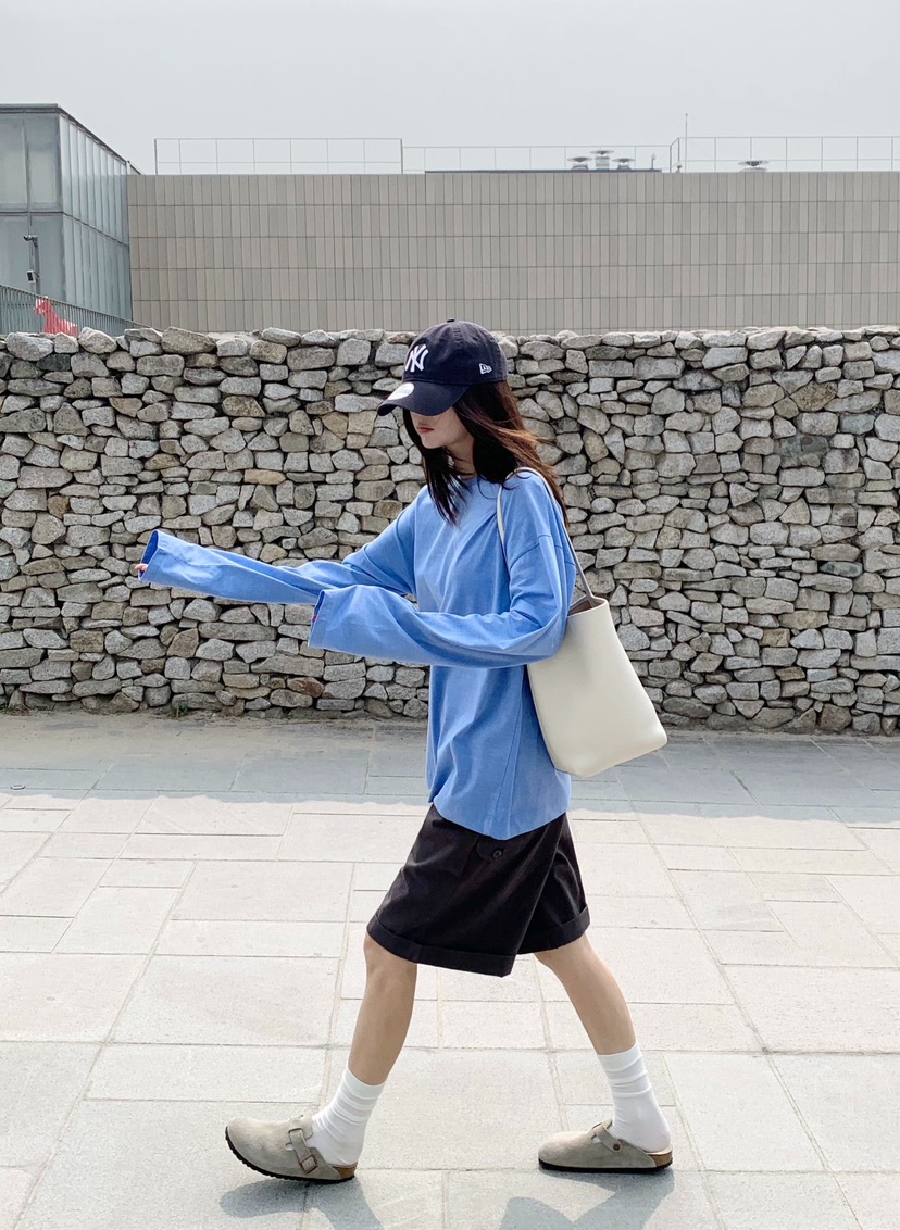 COURGETTE韓國東大門直郵女裝新品推薦熱賣時尚休閑長袖T恤COURGETTE長袖T恤