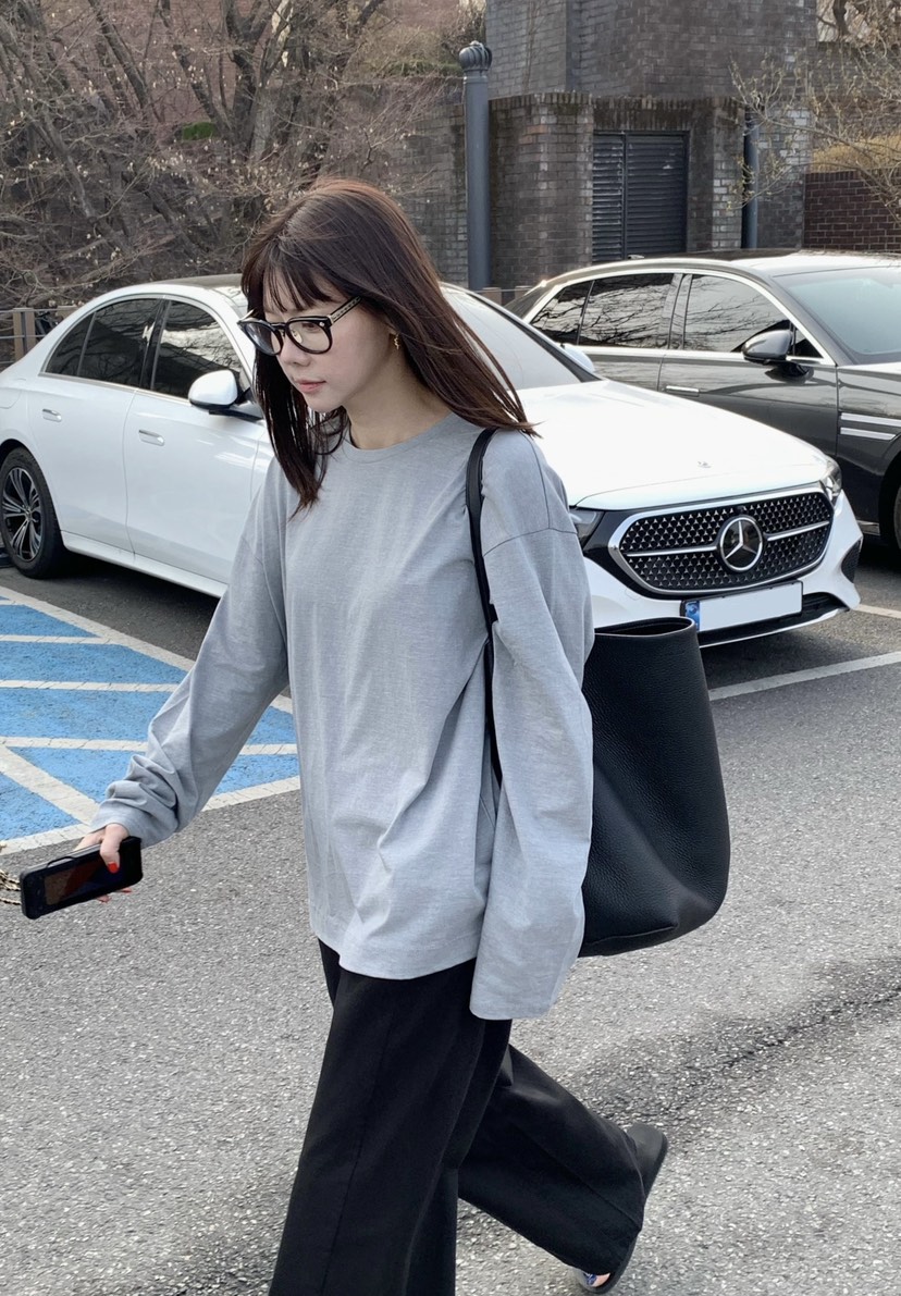 COURGETTE韓國東大門直郵女裝新品推薦熱賣時尚休閑長袖T恤COURGETTE長袖T恤