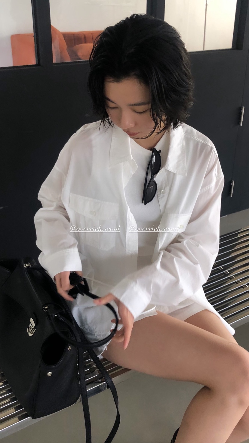 OVER RICH韓國東大門直郵女士新品26春夏襯衫蕾絲衫口袋OVER RICH襯衫/蕾絲衫