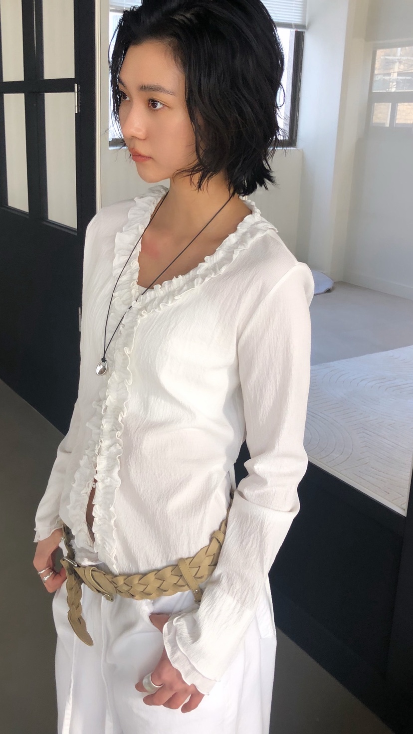 OVER RICH韓國東大門代購女裝新款時尚襯衫蕾絲衫含腰繩OVER RICH襯衫/蕾絲衫