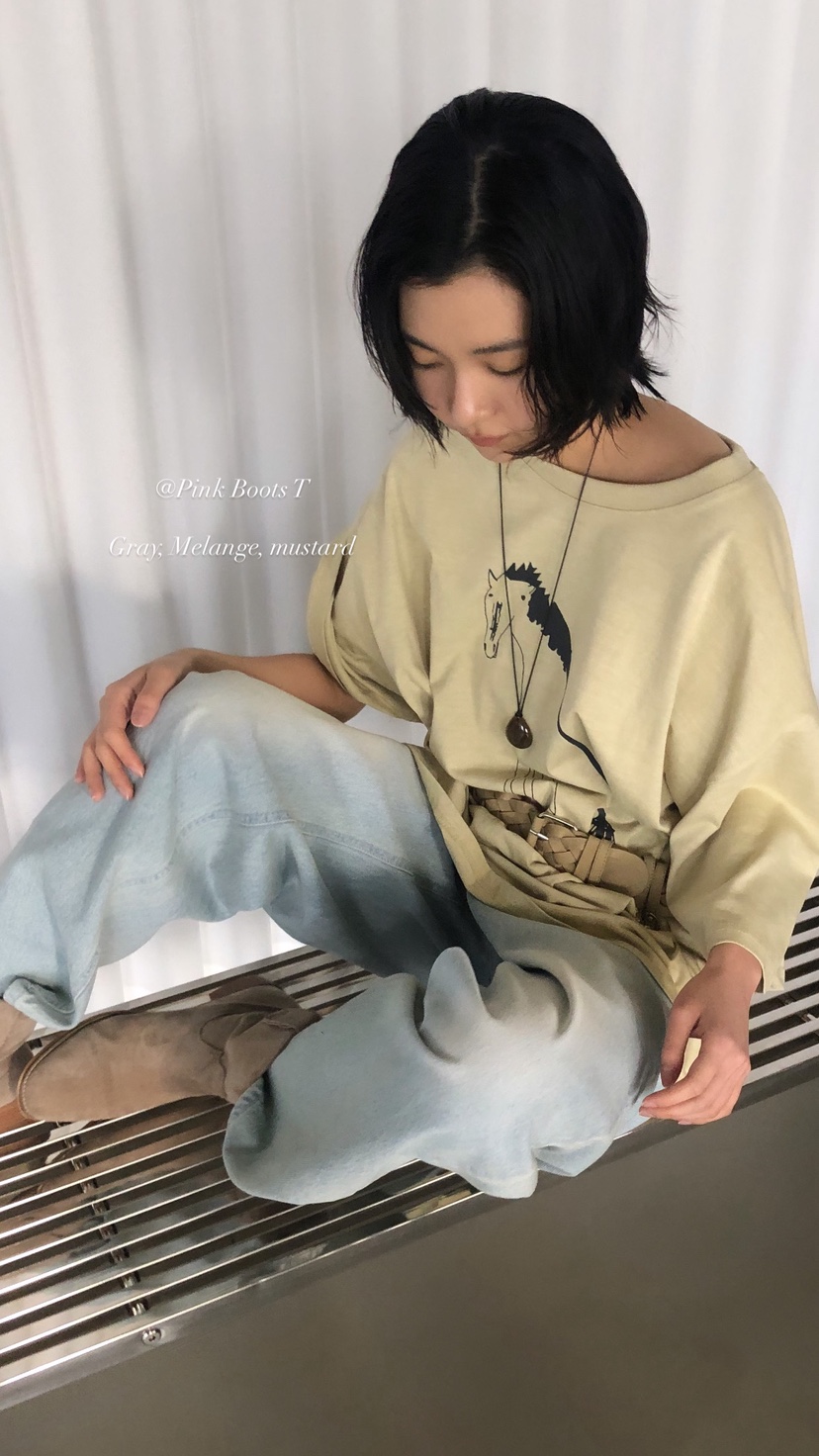 OVER RICH韓國東大門直郵女士新款推薦時尚熱賣休閑人氣T恤OVER RICHT恤