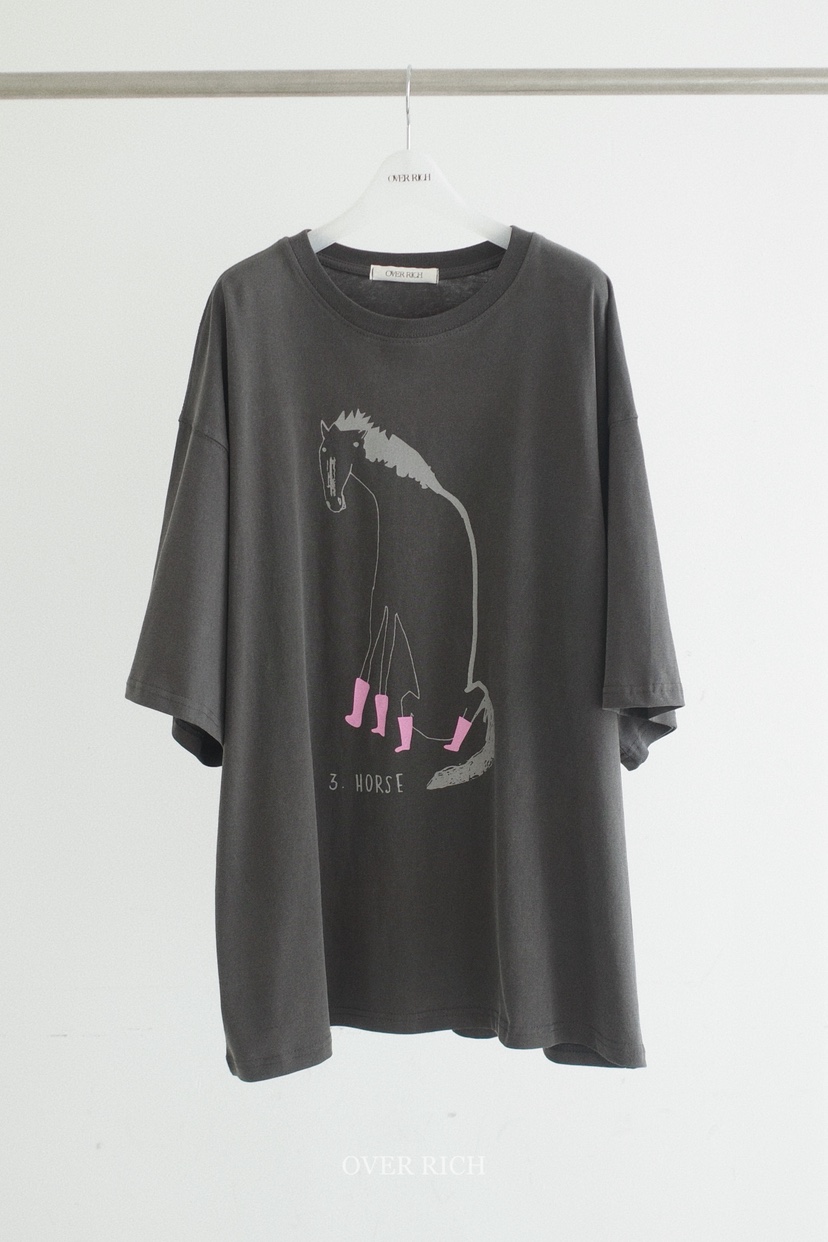 OVER RICH韓國東大門直郵女士新款推薦時尚熱賣休閑人氣T恤OVER RICHT恤圖色3
