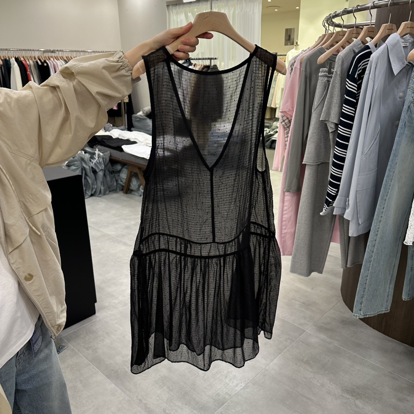 URBANSTORY/REMAKING韓國直郵女裝新品時尚推薦熱賣連衣裙Remaking/URBANSTORY連衣裙