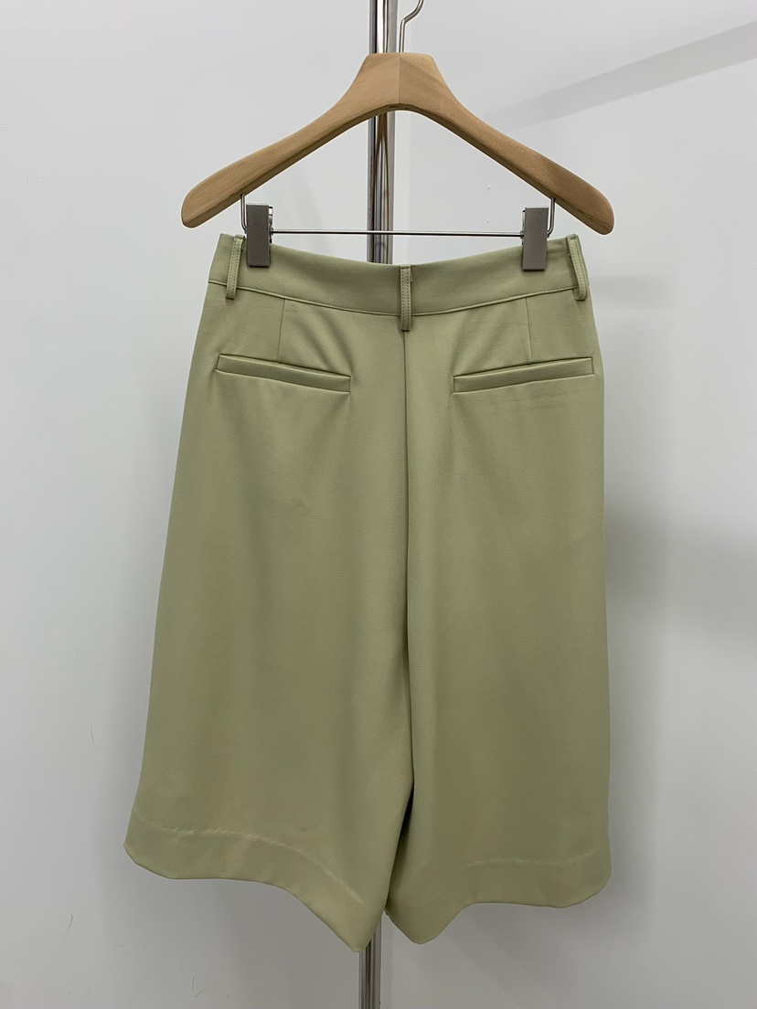 LOVE MY SANTA韓國東大門直郵女士新款人氣職業短褲褶裥Santa/LOVE MY SANTA短褲