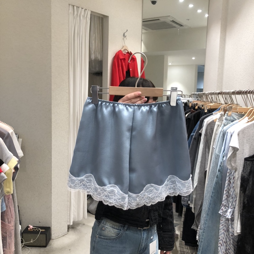 SSEMIENNE韓國東大門直郵女士新品26春夏時尚短褲蕾絲緞面SSENIQUE短褲