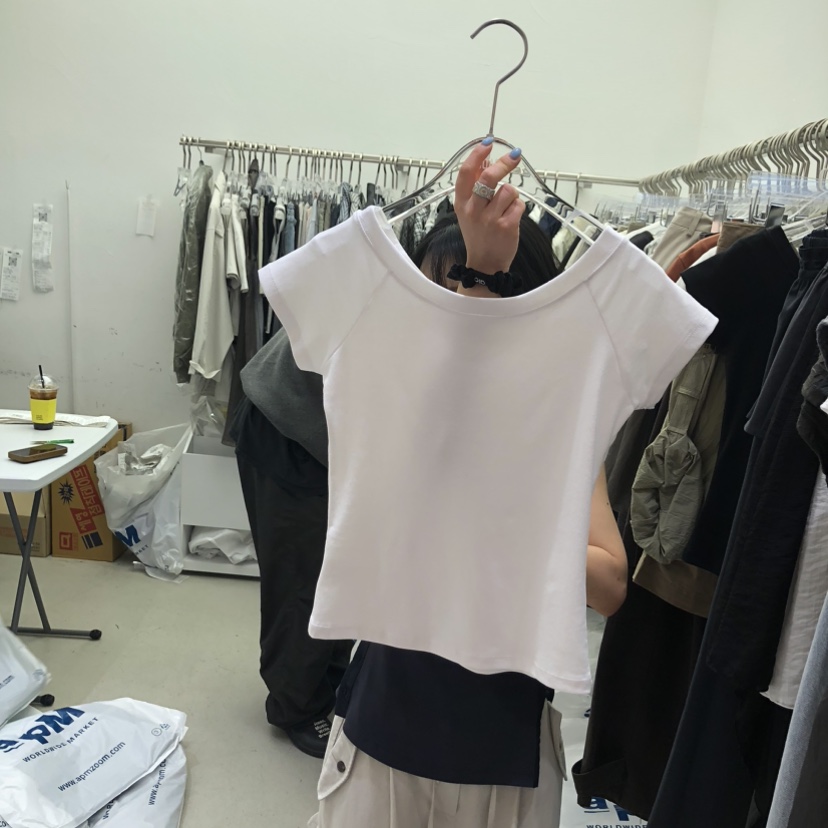 PADO韓國東大門直郵女裝新款推薦職業時尚熱賣休閑T恤插肩袖PADOT恤