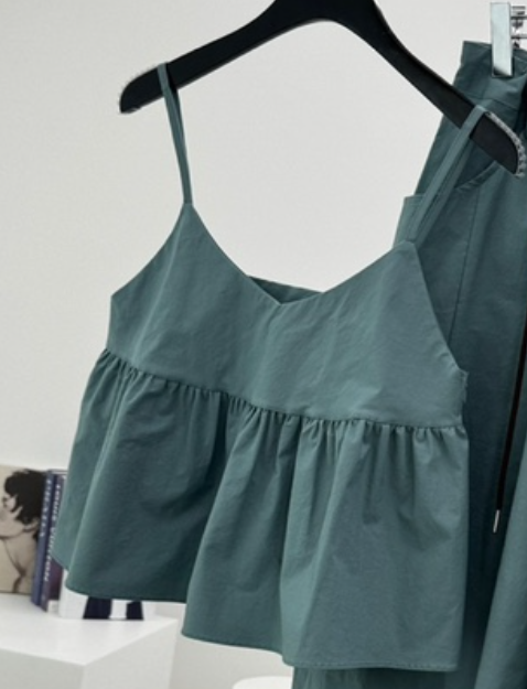 RED-A韓國東大門代購女裝新品推薦職業人氣吊帶背心荷葉邊RED-A吊帶/背心圖色3