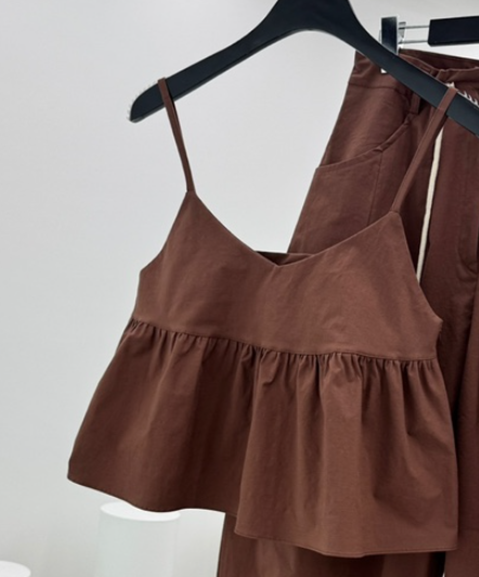 RED-A韓國東大門代購女裝新品推薦職業人氣吊帶背心荷葉邊RED-A吊帶/背心圖色4