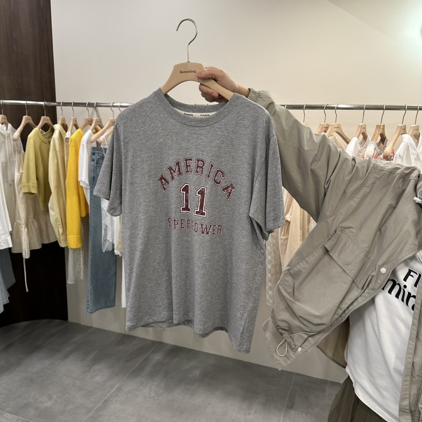 URBANSTORY/REMAKING韓國東大門直郵女士新款職業26春夏T恤Remaking/URBANSTORYT恤圖色4