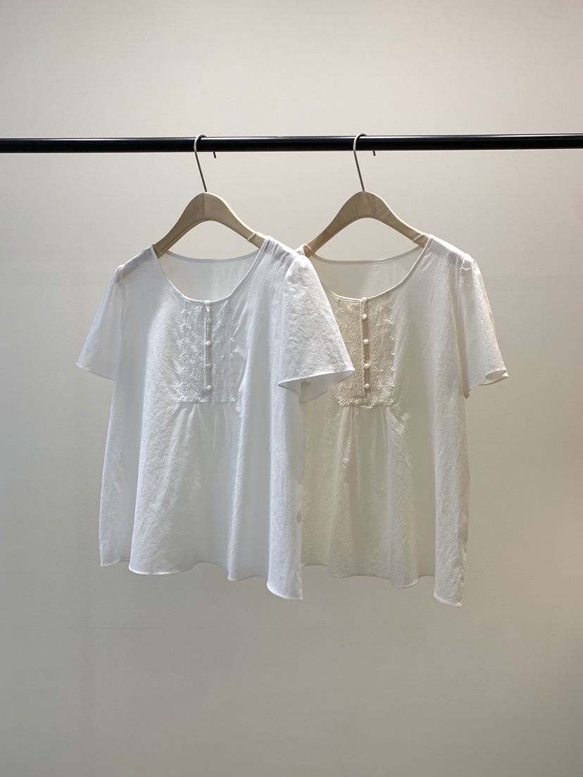 KNOCK韓國東大門代購女裝新款時尚熱賣推薦襯衫蕾絲衫蕾絲KNOCK襯衫/蕾絲衫