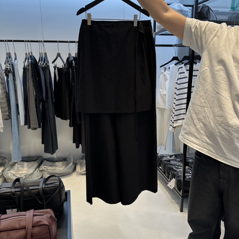 OSOO韓國直郵實拍女裝新款26春夏時尚熱賣人氣推薦裙褲套裝OSOO裙褲圖色2