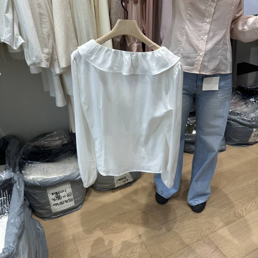 aube nunt韓國東大門直郵女裝新款推薦熱賣人氣襯衫蕾絲衫aube nunt襯衫/蕾絲衫