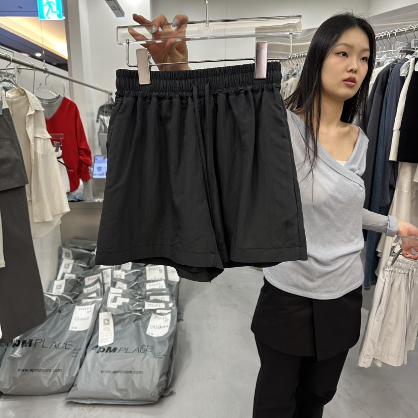 PAVEL韓國直郵實拍女裝新款職業休閑人氣26春夏熱賣推薦短褲PAVEL短褲圖色3