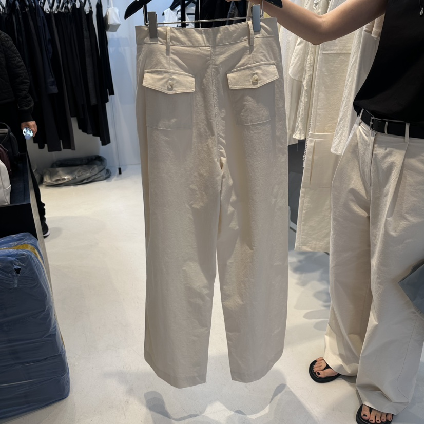 OSOO韓國東大門直郵女裝新款推薦職業時尚人氣休閑休閑褲OSOO休閑褲