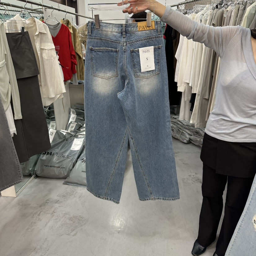 PAVEL韓國直郵實拍女裝新款26春夏時尚熱賣休閑牛仔褲破洞PAVEL牛仔褲
