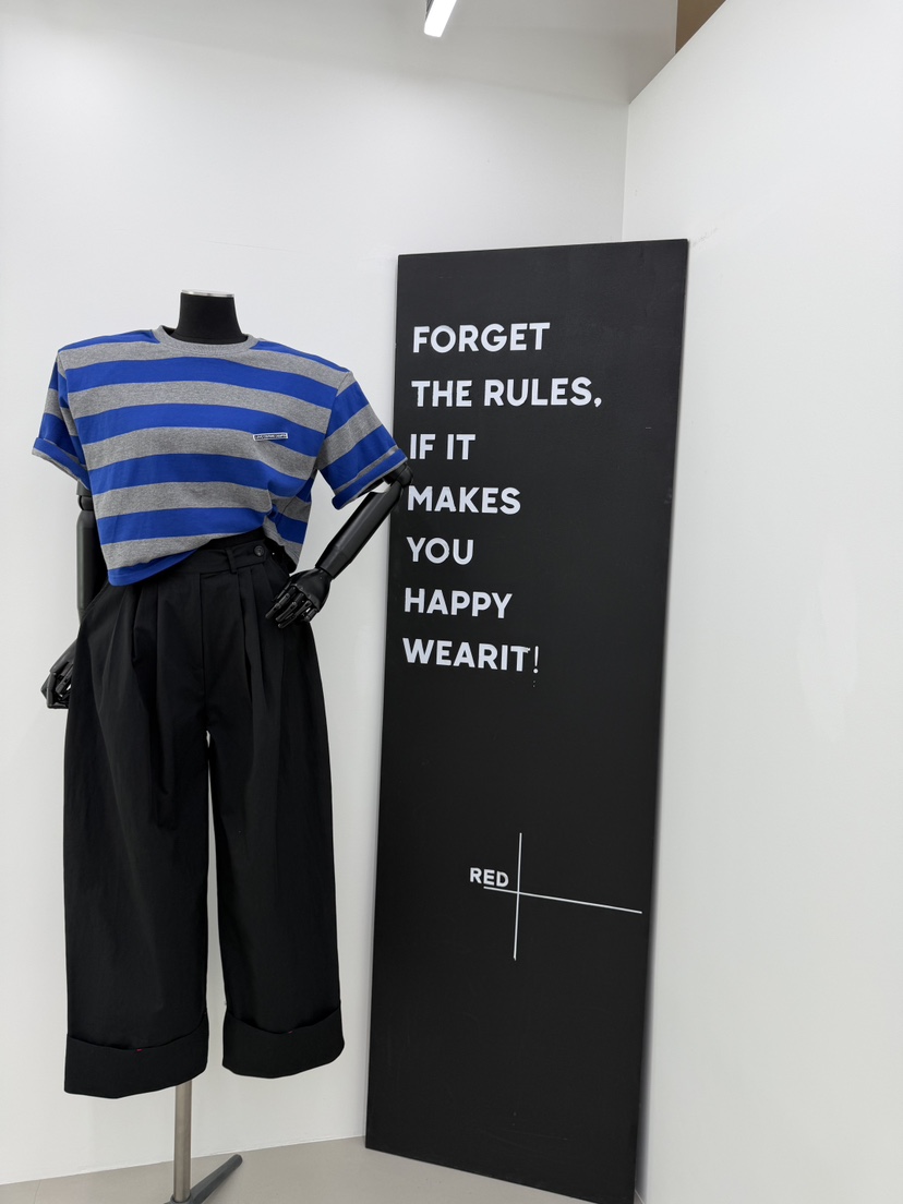 RED-A韓國代購女裝新品職業時尚推薦熱賣人氣26春夏T恤條紋RED-AT恤