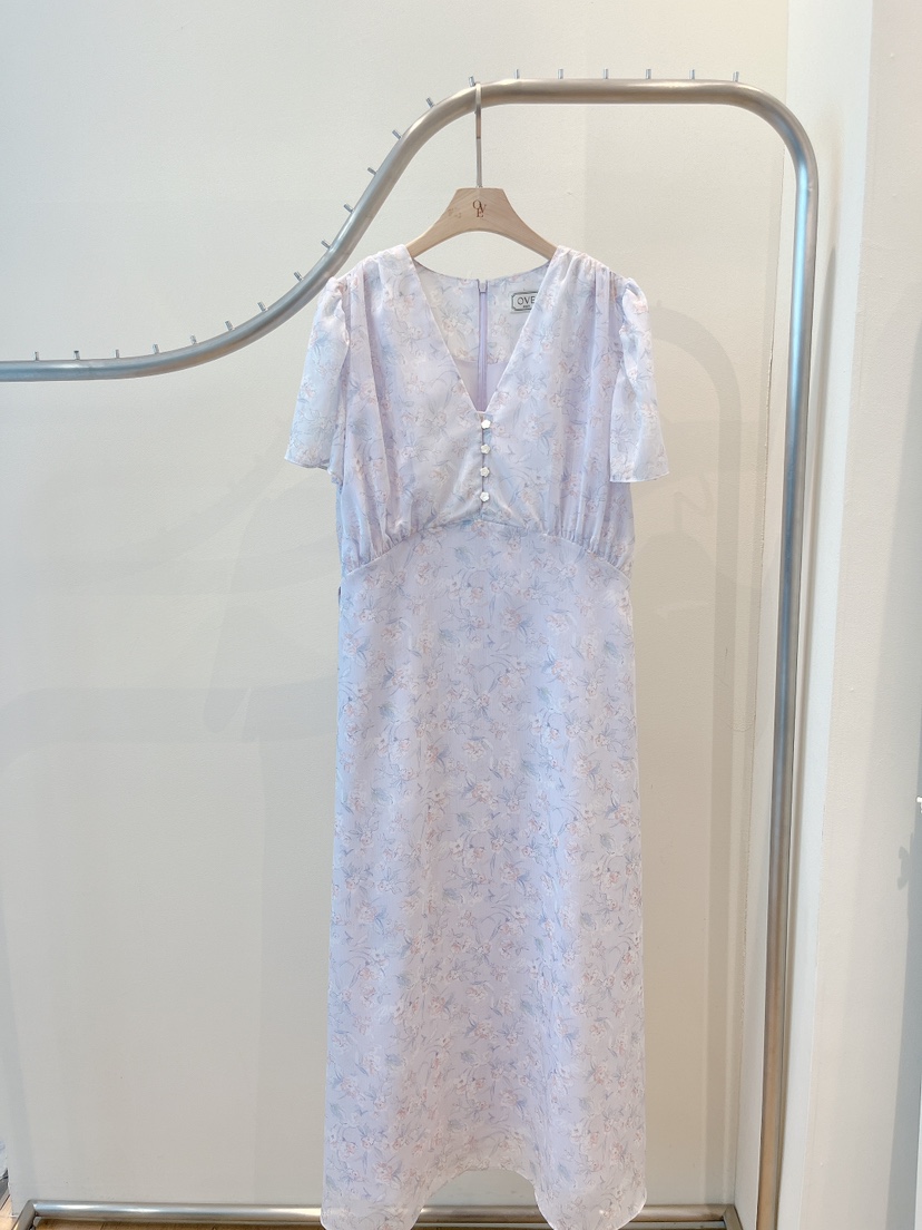 OVE韓國直郵女裝新品時尚職業休閑推薦熱賣26春夏人氣連衣裙OVE連衣裙圖色1