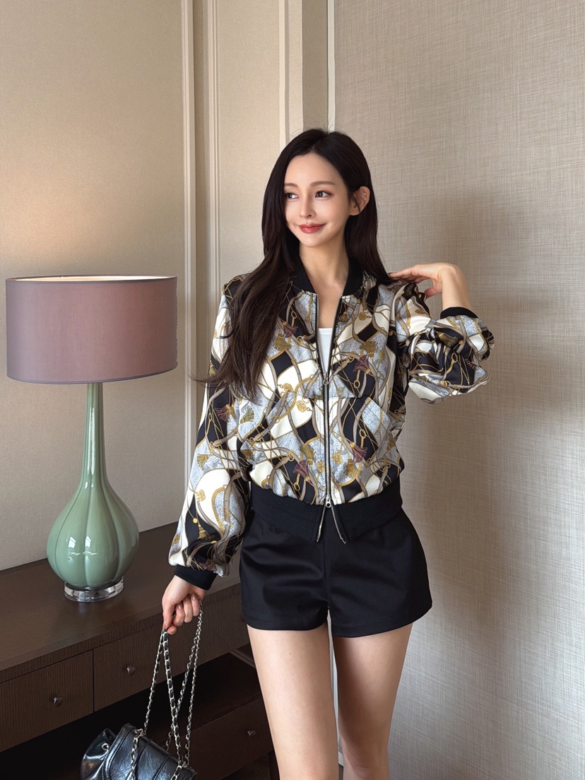 CLOTH韓國東大門代購女士新品人氣26春夏熱賣夾克短款緞面CLOTH夾克