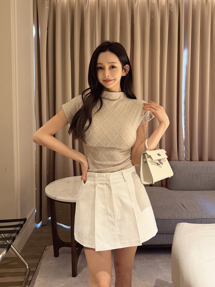 CLOTH韓國直郵女士新品人氣26春夏時尚休閑推薦職業T恤高領CLOTHT恤