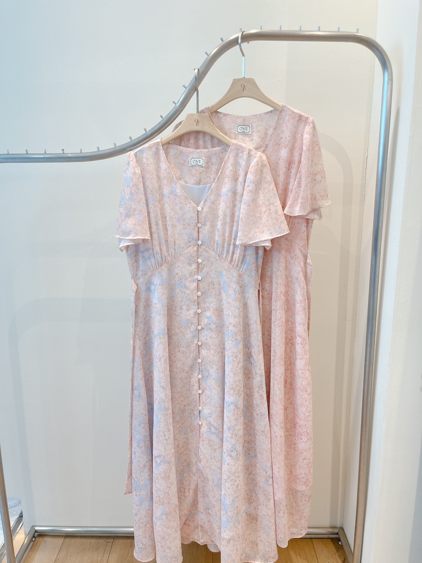 OVE韓國東大門直郵女裝新品熱賣職業26春夏推薦休閑連衣裙OVE連衣裙