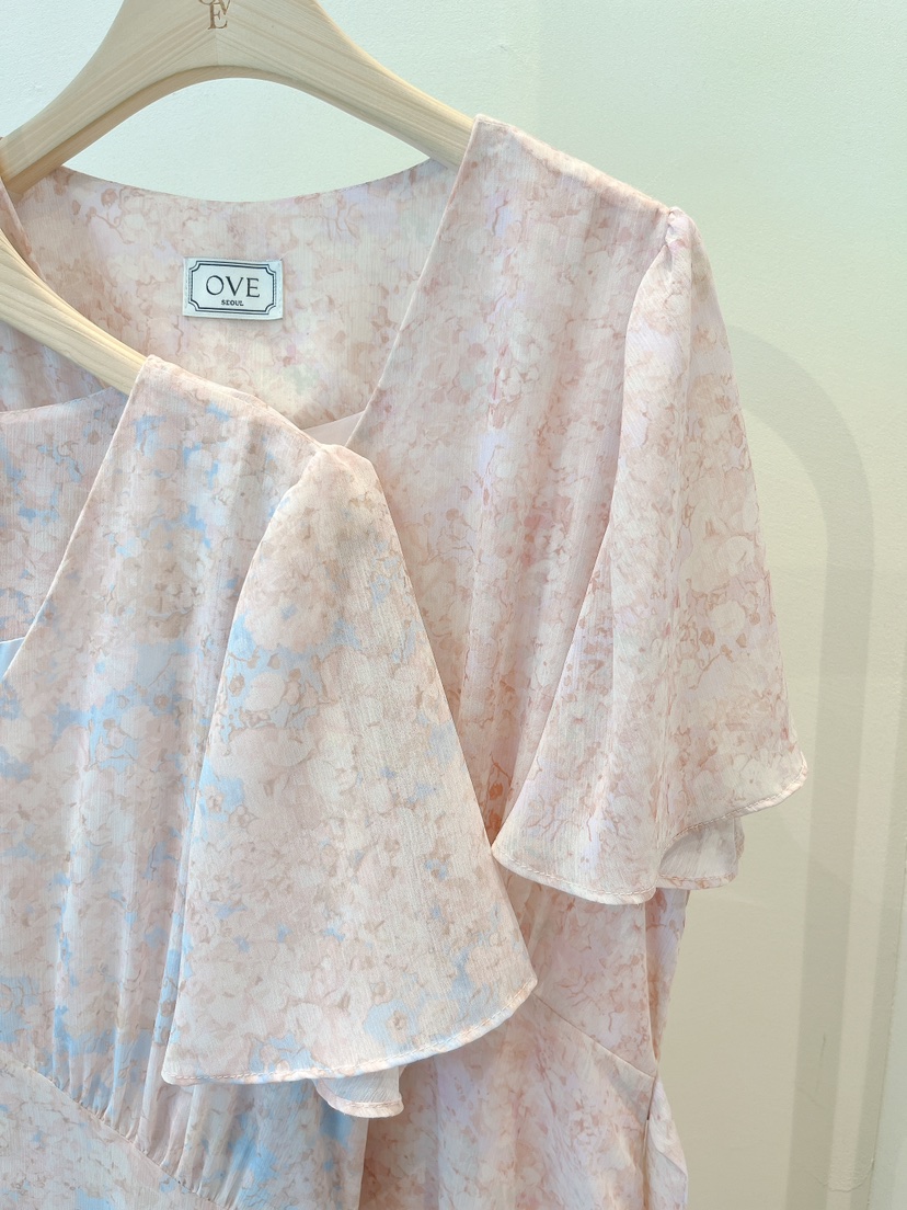 OVE韓國東大門直郵女裝新品熱賣職業26春夏推薦休閑連衣裙OVE連衣裙