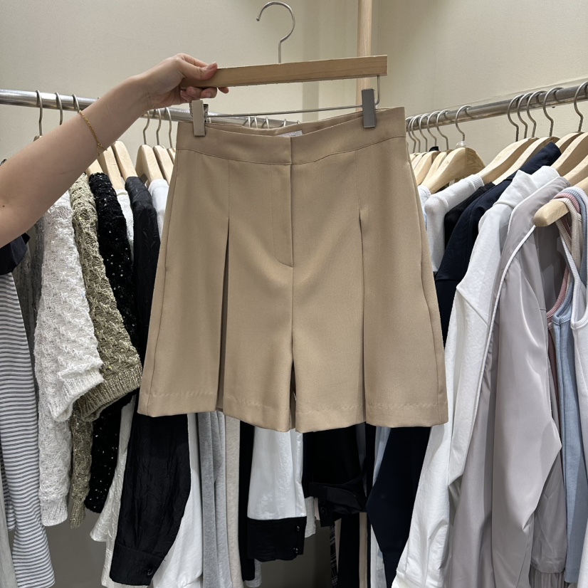 VINTAGE VIBE韓國東大門直郵女士新品時尚職業人氣短褲褶皺VINTAGE VIBE短褲圖色2