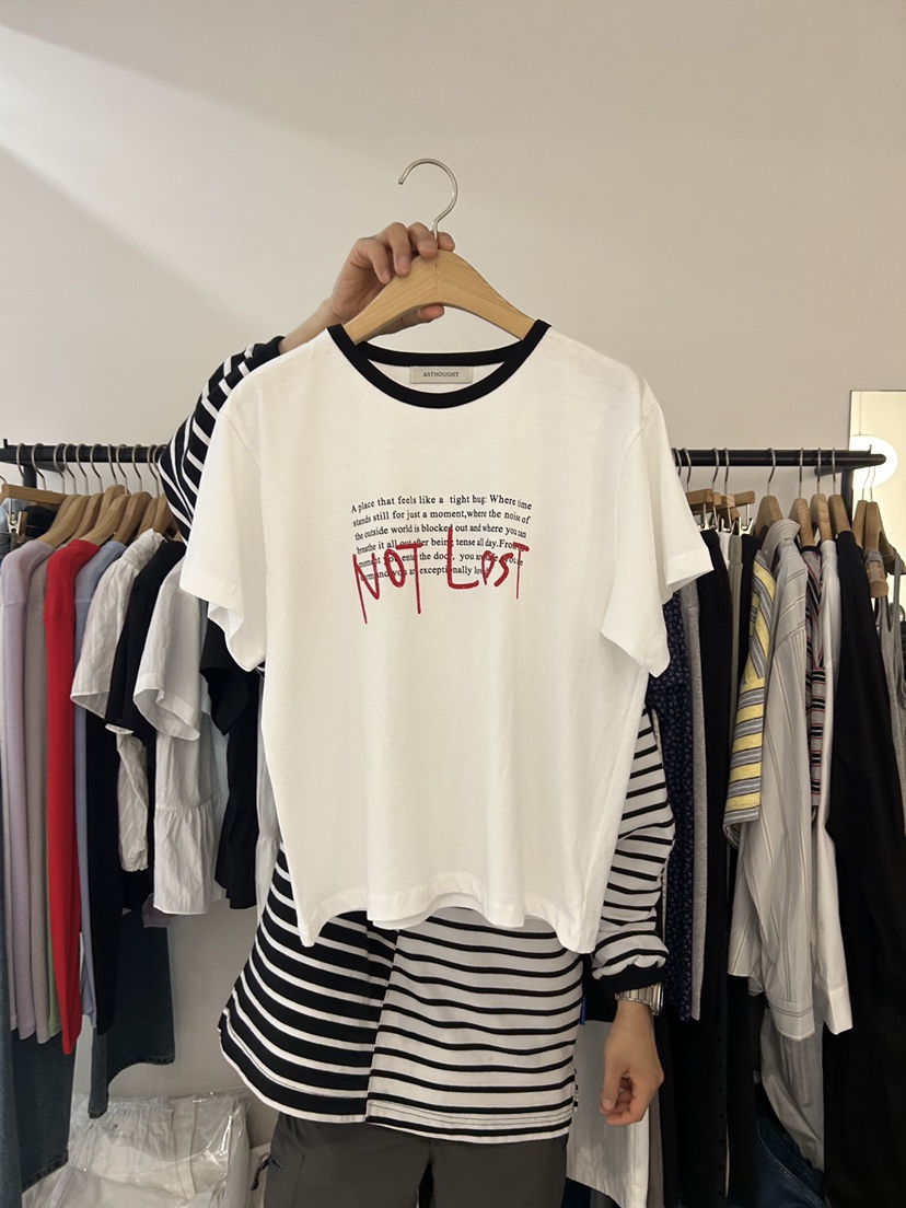 AS THOUGHT韓國東大門直郵女裝新款休閑職業推薦時尚T恤AS THOUGHTT恤圖色1