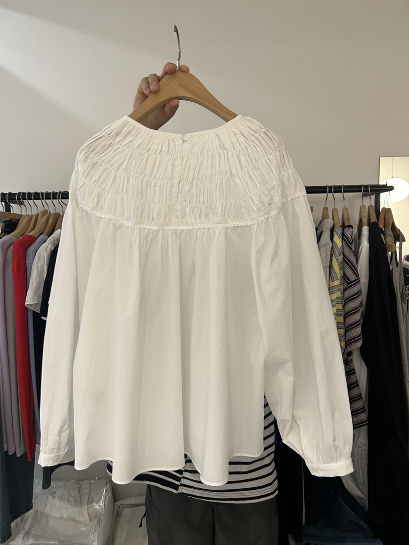 AS THOUGHT韓國東大門代購女士新款26春夏時尚襯衫蕾絲衫AS THOUGHT襯衫/蕾絲衫