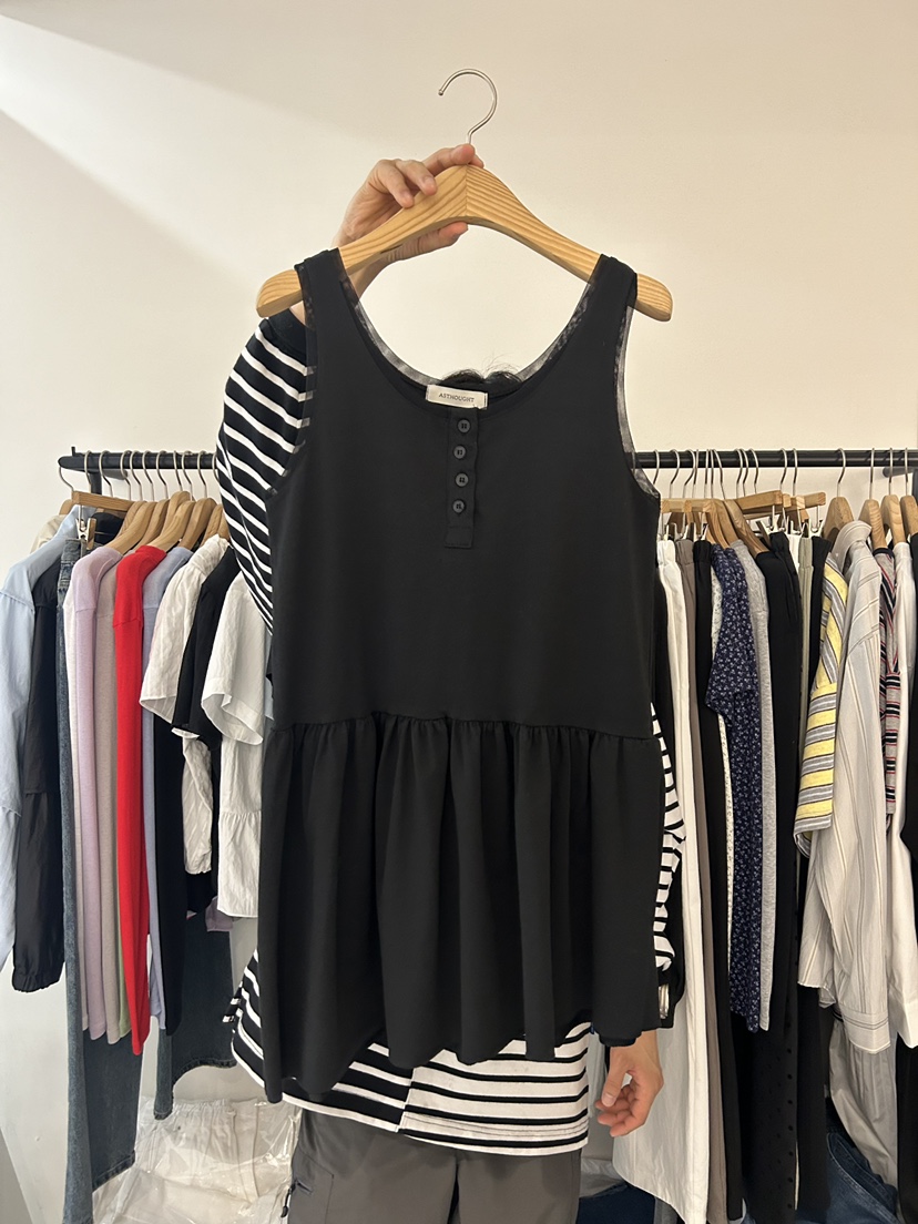 AS THOUGHT韓國東大門代購女裝新品人氣休閑吊帶背心褶皺AS THOUGHT吊帶/背心圖色3