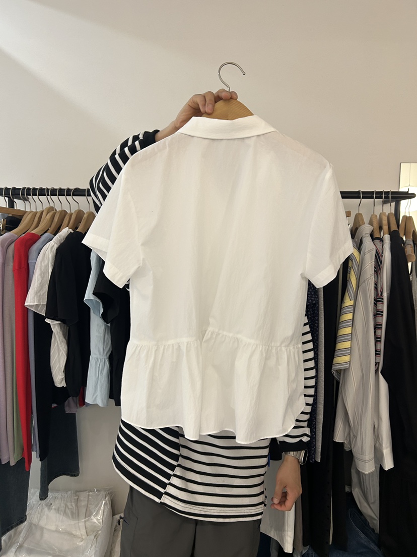 AS THOUGHT韓國東大門代購女士新款職業襯衫蕾絲衫荷葉邊AS THOUGHT襯衫/蕾絲衫