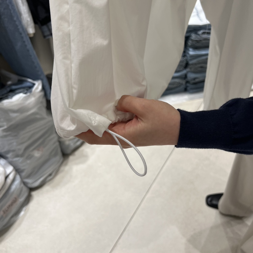 NAVYBURST韓國東大門直郵女裝新款熱賣職業人氣襯衫蕾絲衫NAVY BURST襯衫/蕾絲衫