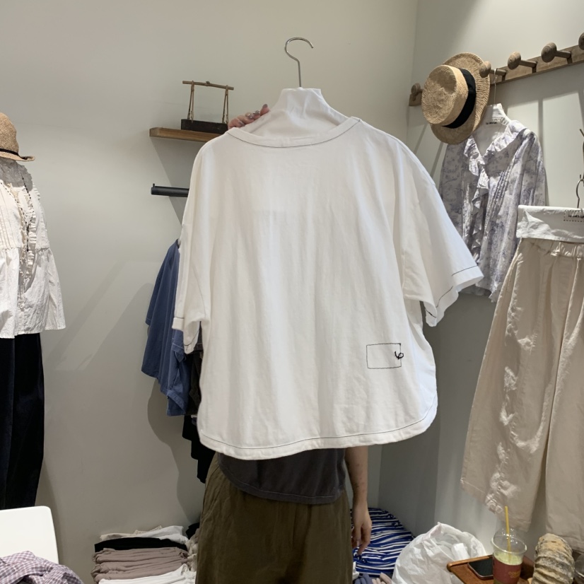 LE JARDINET韓國直郵女裝新款時尚人氣休閑26春夏熱賣T恤LE JARDINETT恤