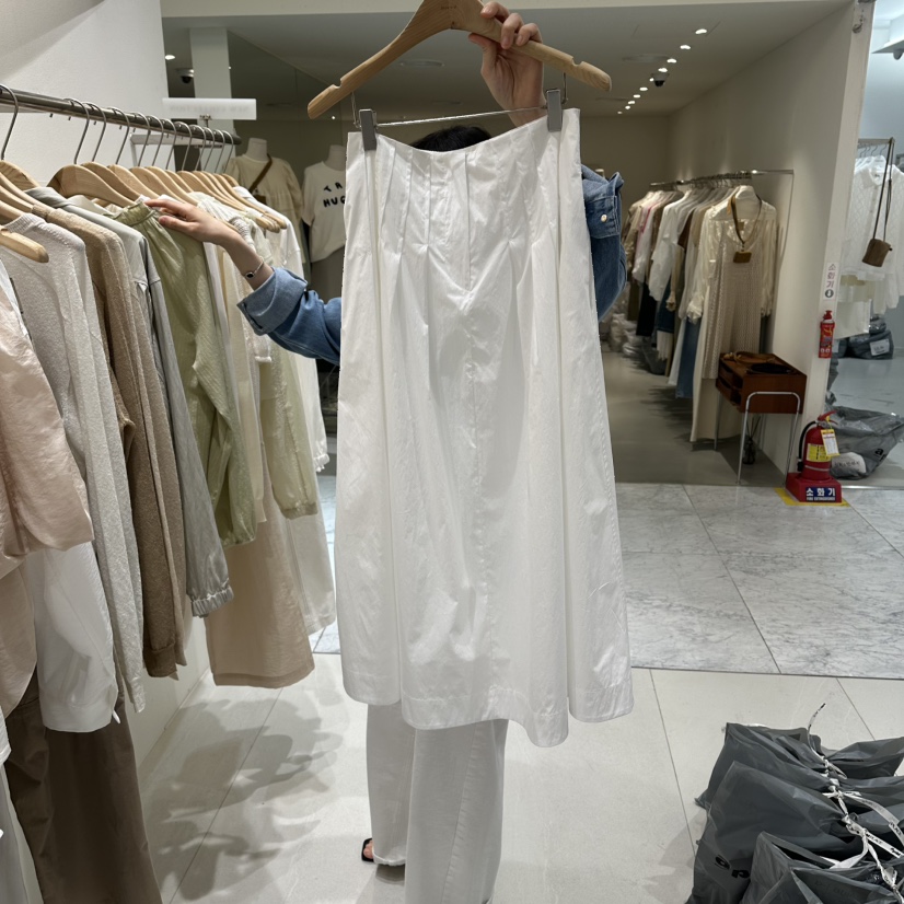 BLUEI-D/N SHARP韓國東大門直郵女裝新品時尚26春夏長裙Blue i-d/N SHARP長裙圖色1