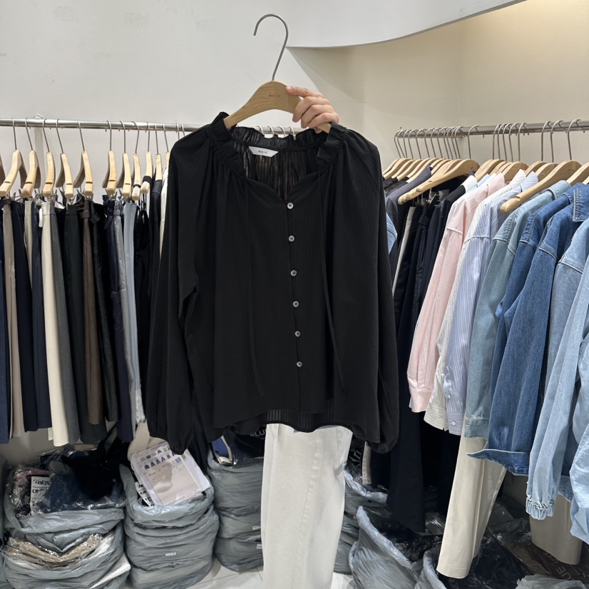 BLUEI-D/N SHARP韓國代購女士新品推薦人氣襯衫蕾絲衫Blue i-d/N SHARP襯衫/蕾絲衫圖色4