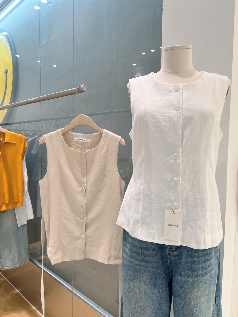 GLAD SOME韓國直郵女裝新款人氣休閑熱賣時尚職業推薦馬甲GLAD SOME馬甲