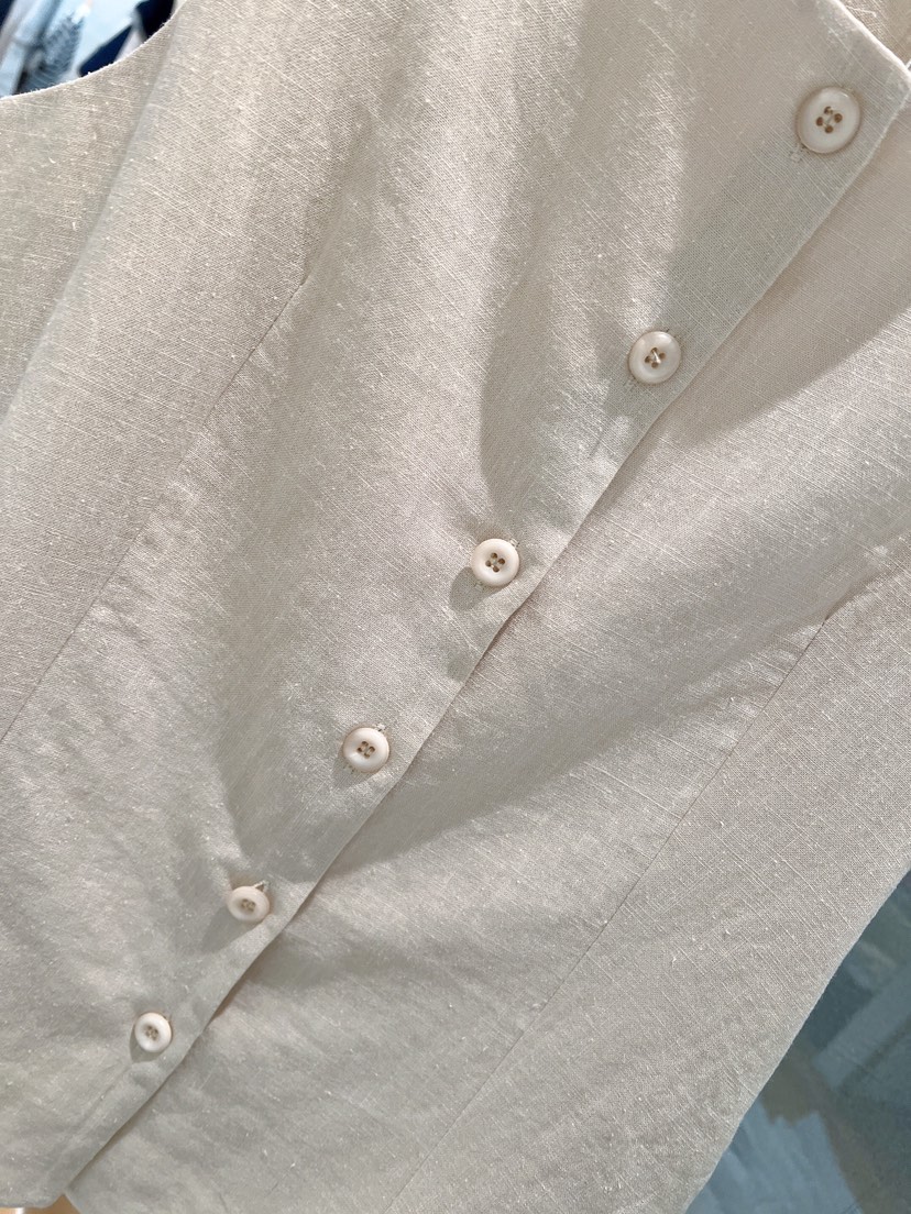 GLAD SOME韓國直郵女裝新款人氣休閑熱賣時尚職業推薦馬甲GLAD SOME馬甲