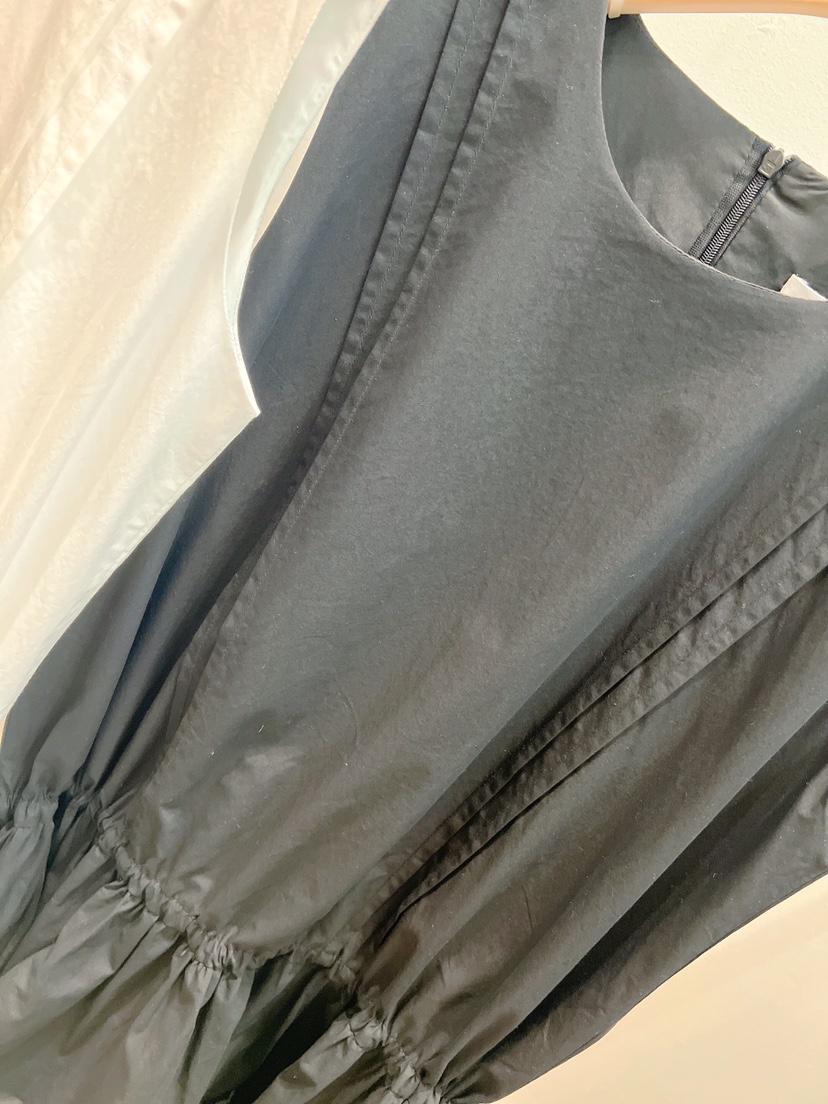 GLAD SOME韓國直郵實拍女裝新品時尚休閑26春夏推薦連衣裙GLAD SOME連衣裙