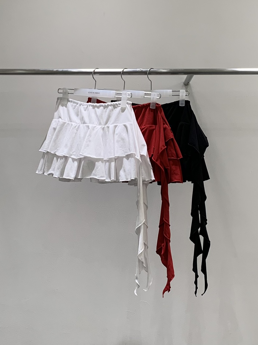 LOVE MOMENT韓國東大門直郵女士新款休閑人氣短裙荷葉邊LOVE MOMENT短裙