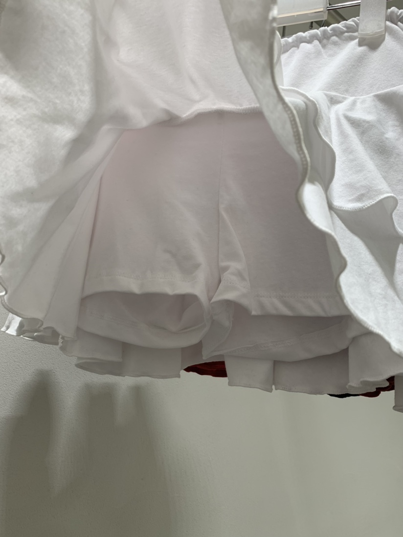 LOVE MOMENT韓國東大門直郵女士新款休閑人氣短裙荷葉邊LOVE MOMENT短裙